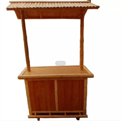 Cadeiras de bambu bebendo de Tiki Bar With Bottle Rack da praia de bambu com apoio traseiro