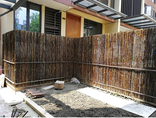 Cerca de bambu pintada material de bambu natural Privacy Garden Border de Panels Rolled Bamboo da cerca