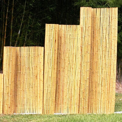 Rolo de cerca de bambu natural à prova d'água e durável para jardim e paisagismo